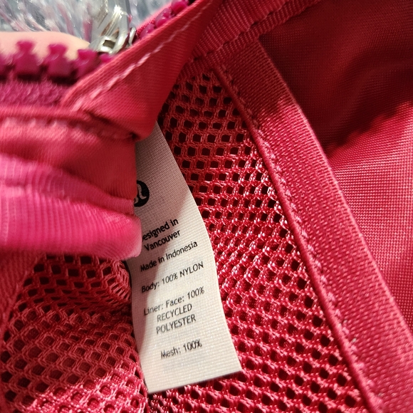 lululemon backpack amazon Everywhere (Black) : Clothing, Shoes & Jewelry With an internal laptop multiple pockets Color:RPET BLACK Lululemon 2L Everywhere Belt